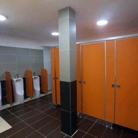 CHUYÊN CUNG CẤP LẮP ĐẶT VÁCH NGĂN VỆ SINH COMPACT  CÁC KHU CÔNG NGHIỆP  ĐỒNG NAI - BÌNH DƯƠNG -VŨNG 