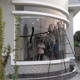 KÍNH CƯỜNG LỰC-CỬA KÍNH TỰ ĐỘNG – AUTOMATIC-VÁCH KÍNH CƯỜNG LỰC- CỬA KÍNH GIÁ RẺ BIÊN HÒA