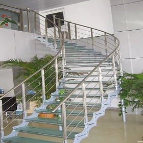 CHUYÊN THI CÔNG CẦU THANG, LAN CAN INOX RẺ NHẤT ĐỒNG NAI