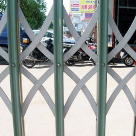 CỬA KÉO ĐÀI LOAN – CỬA KÉO TÔN ĐÀI LOAN KHÔNG LÁ