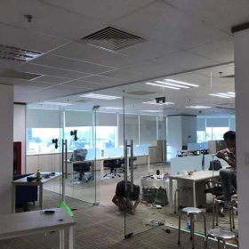 LẮP ĐẶT  CỬA KÍNH CƯỜNG LỰC - VÁCH KÍNH CƯỜNG LỰC , VÁCH KÍNH CÁCH ÂM GIÁ RẺ ĐỒNG NAI.