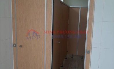 báo giá vách ngăn nhà vệ sinh